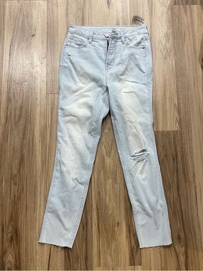 Old Navy Light Blue Skinny Jeans with Knee Distress